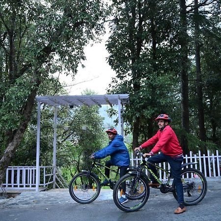 Aamod At Shoghi Luxury Cottage Resort ชิมลา ภายนอก รูปภาพ