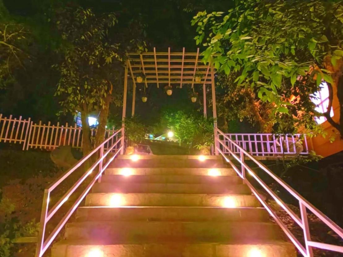 Aamod At Shoghi Luxury Cottage Resort ชิมลา ภายนอก รูปภาพ