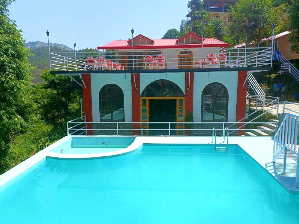 Aamod At Shoghi Luxury Cottage Resort ชิมลา ภายนอก รูปภาพ
