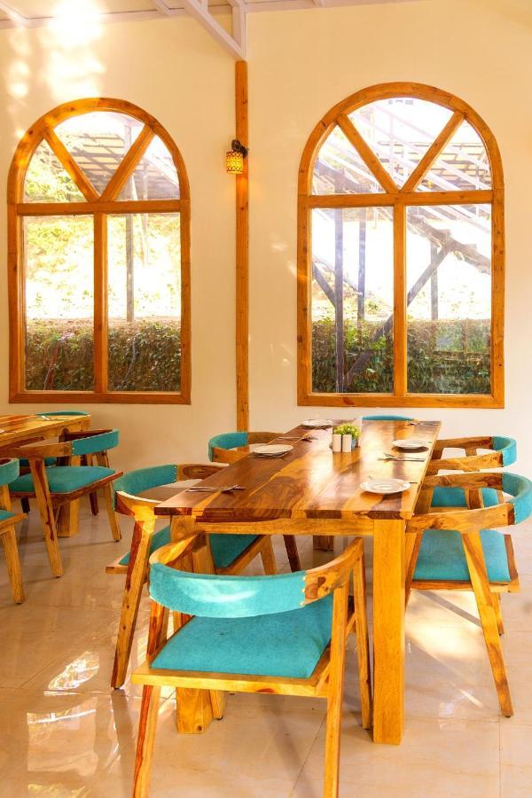 Aamod At Shoghi Luxury Cottage Resort ชิมลา ภายนอก รูปภาพ