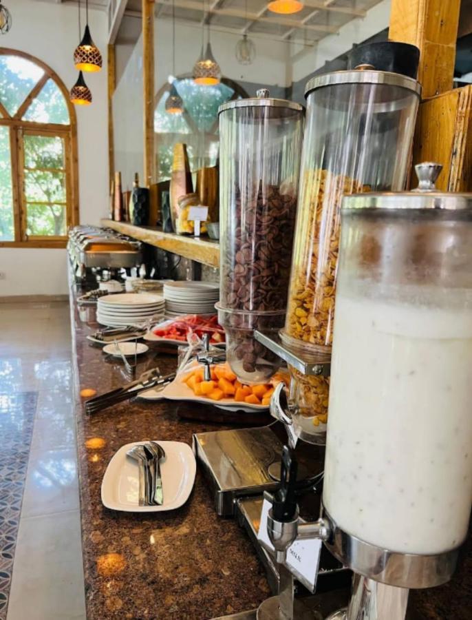 Aamod At Shoghi Luxury Cottage Resort ชิมลา ภายนอก รูปภาพ